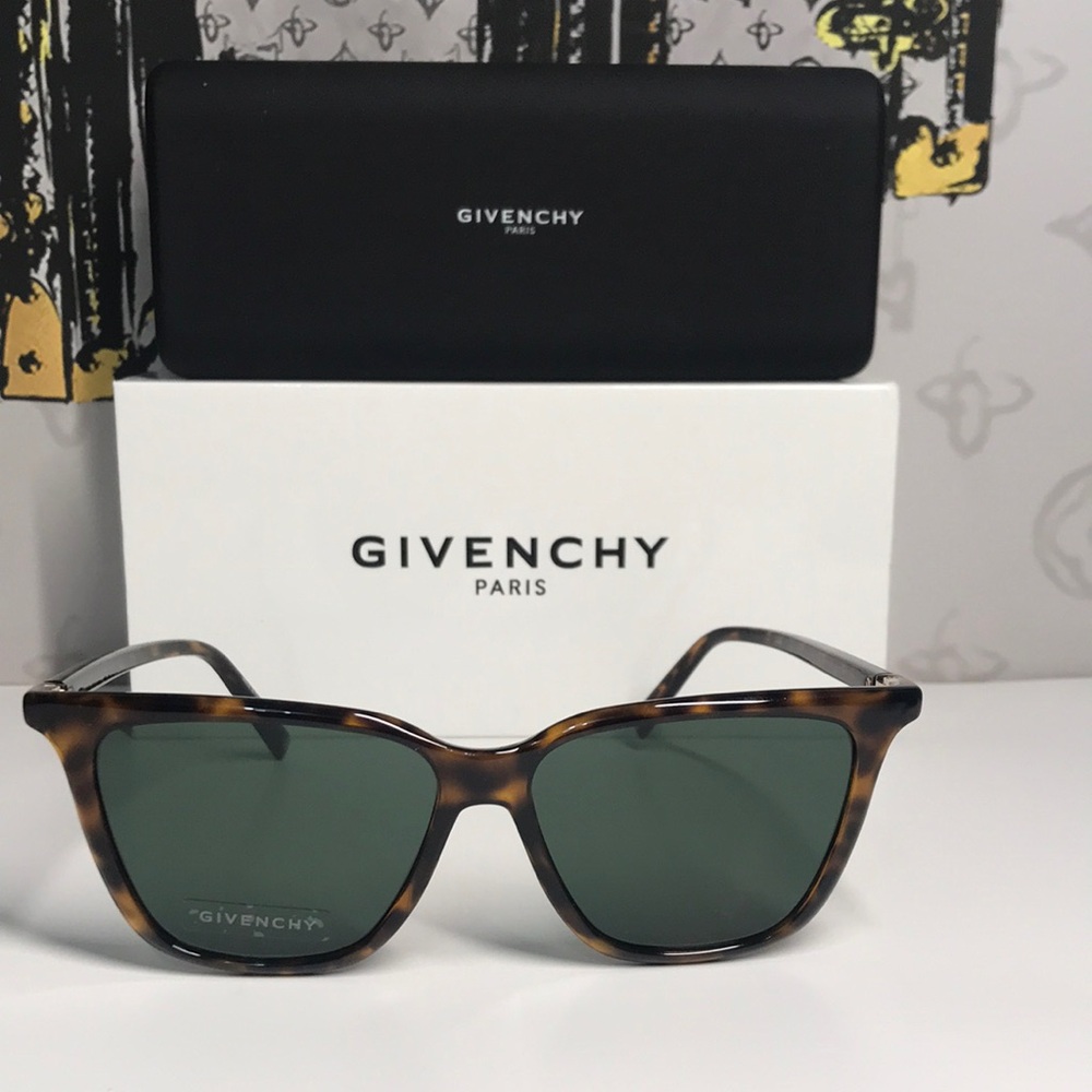 New Authentic Givenchy Tortoise Shell Sunglasses … - image 4
